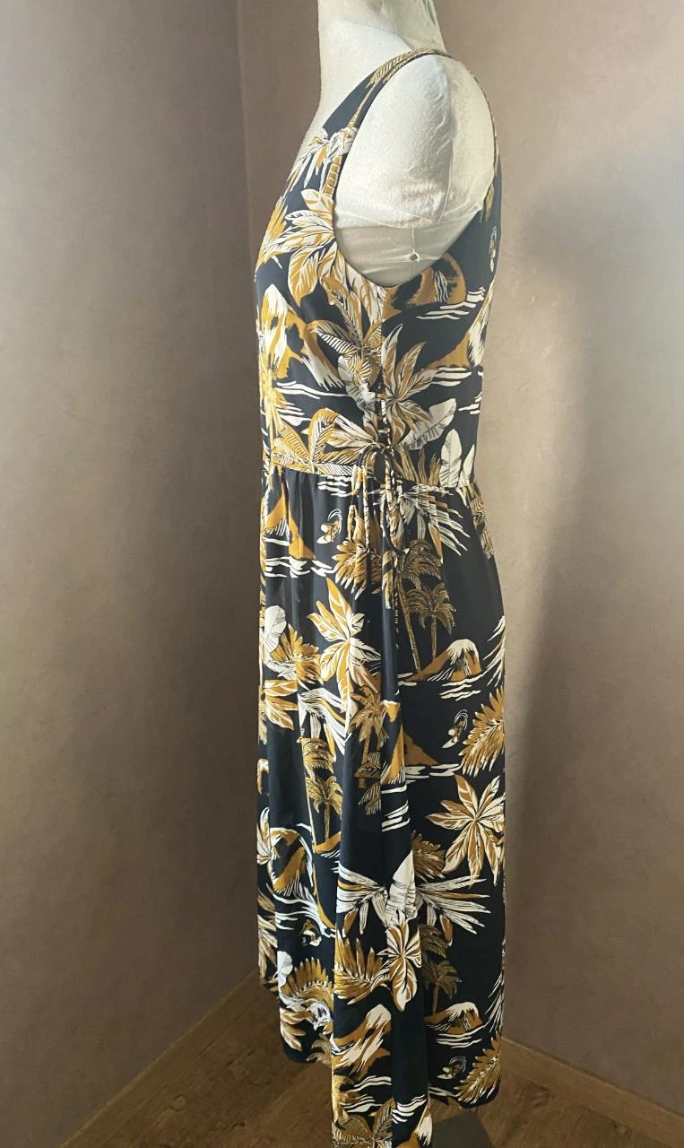 H&M mid-length dress size 34 black with ochre & white tropical print – V-back, side lacing – photo 9
